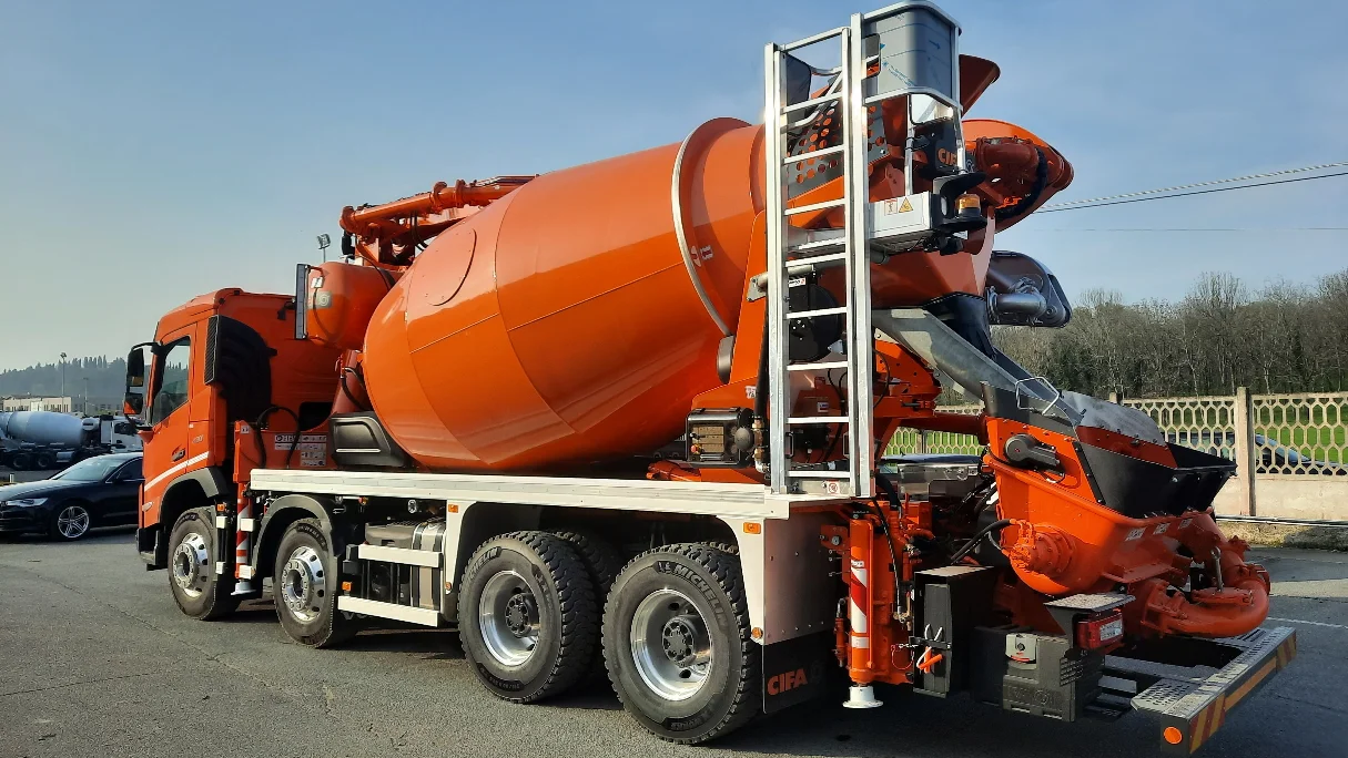 Concrete Mixer / Concrete Pump